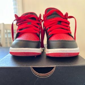 Jordan 1’s MID size 11c